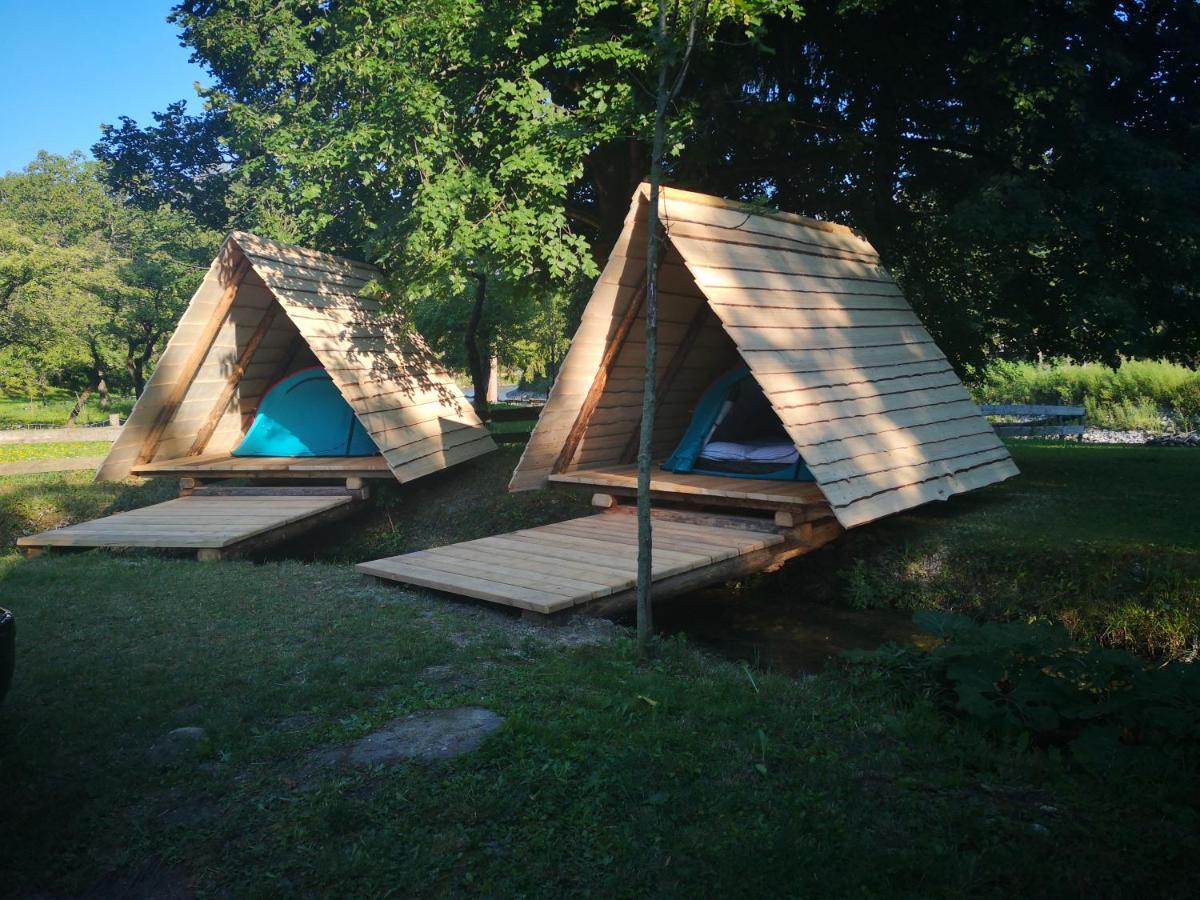 Kamp Na Otoku - Ljubno Ob Savinji Hotell Exteriör bild
