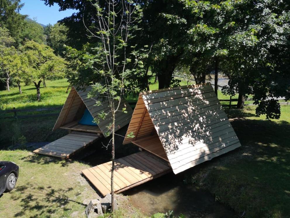 Kamp Na Otoku - Ljubno Ob Savinji Hotell Exteriör bild