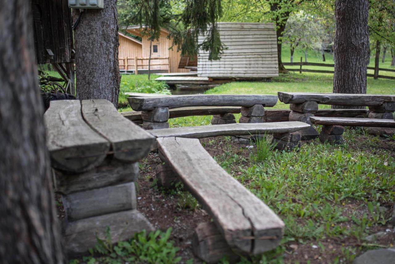 Kamp Na Otoku - Ljubno Ob Savinji Hotell Exteriör bild